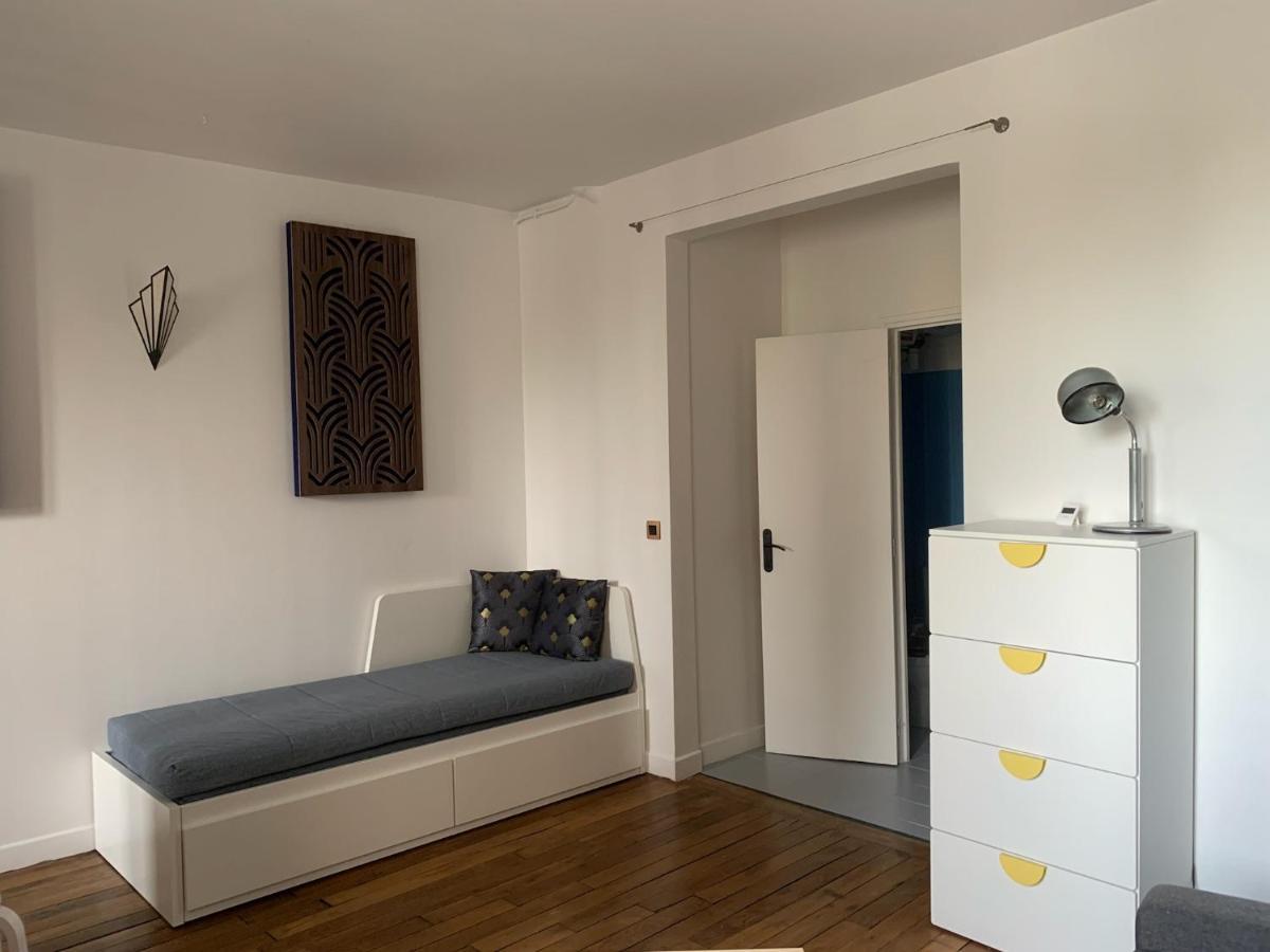 Studio Perfect For 2 Adults And 1 Kid, And Up To 2 Kids - Jourdain 20E, 25Mn To Louvre Via Line M11 파리 외부 사진