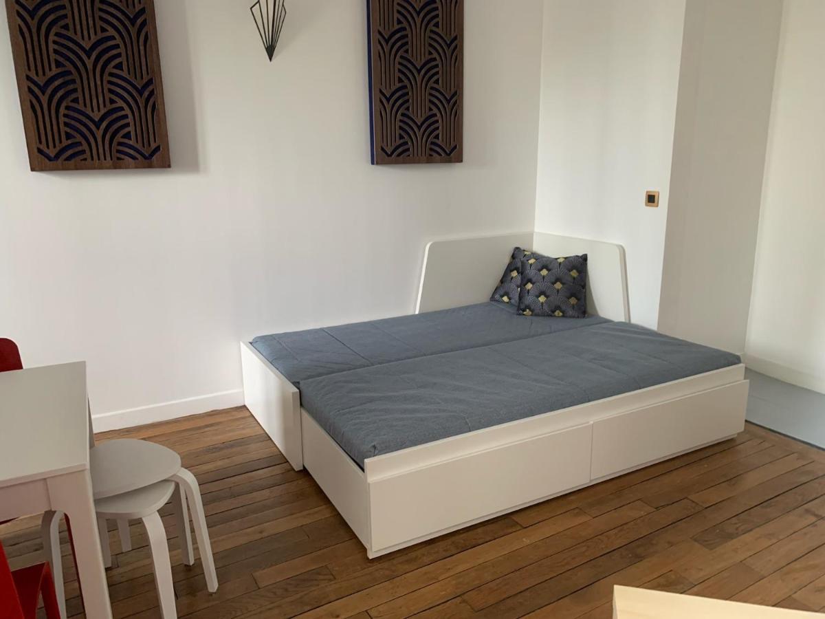 Studio Perfect For 2 Adults And 1 Kid, And Up To 2 Kids - Jourdain 20E, 25Mn To Louvre Via Line M11 파리 외부 사진